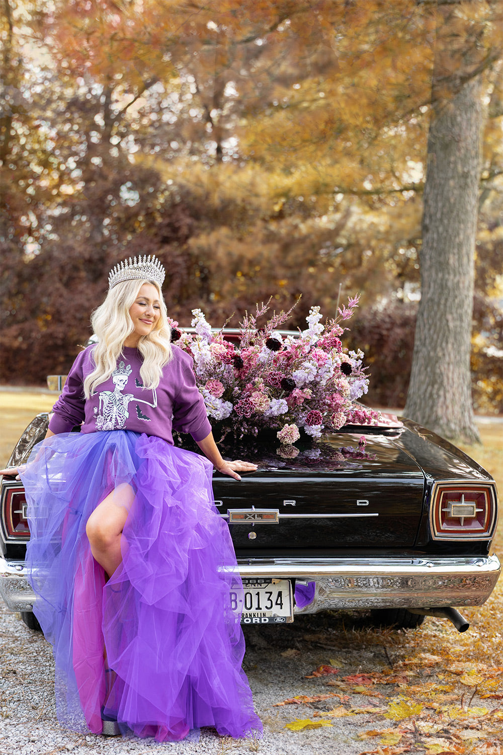 Queen of Halloween Sweatshirt in Plum