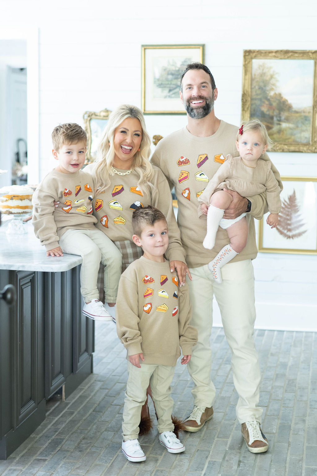 Kid’s Sweetie Pie Sweatshirt in Toasted Almond