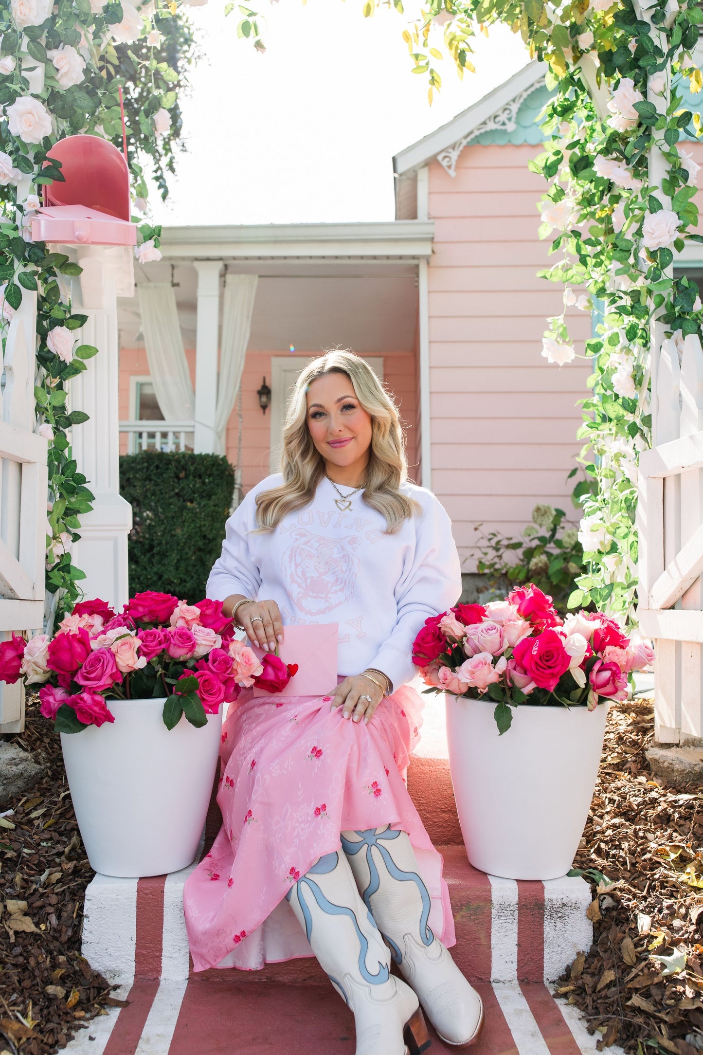 Loving Fully Sweatshirt in Bright White